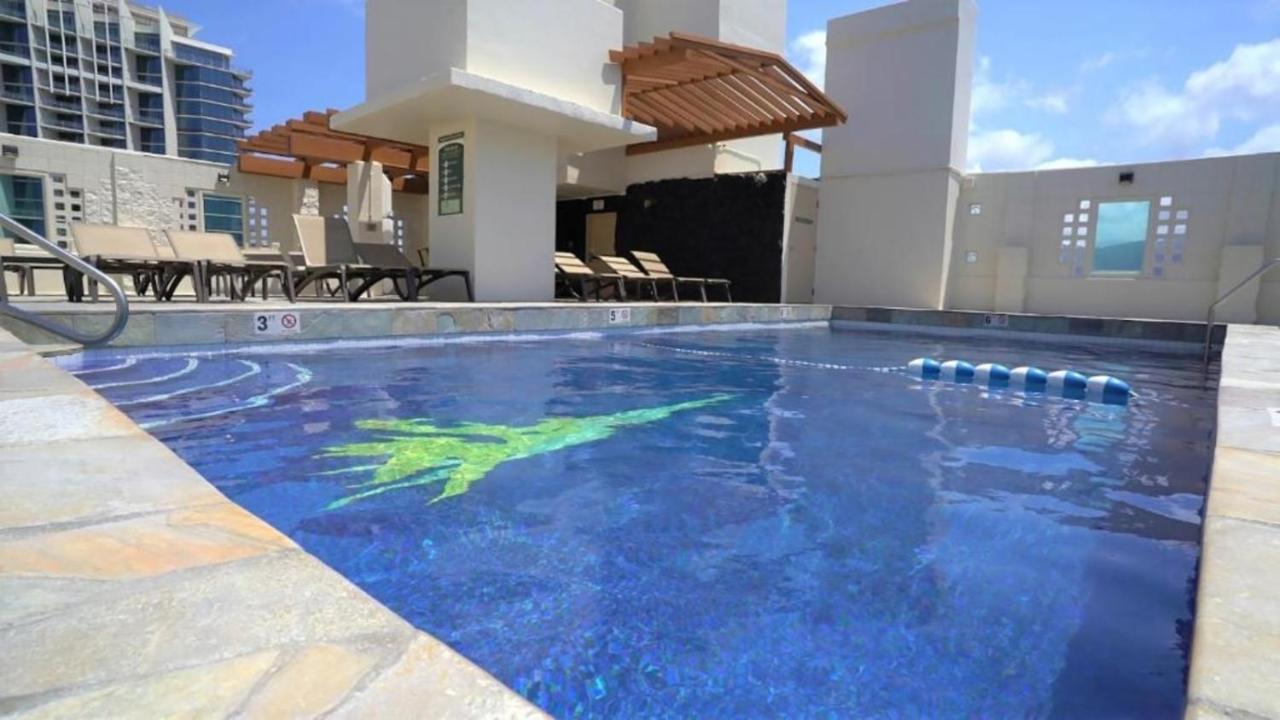 Private Condos In Waikiki, Private Car Rental Included, Beach Gear And Camping Gear Honolulu Exteriör bild