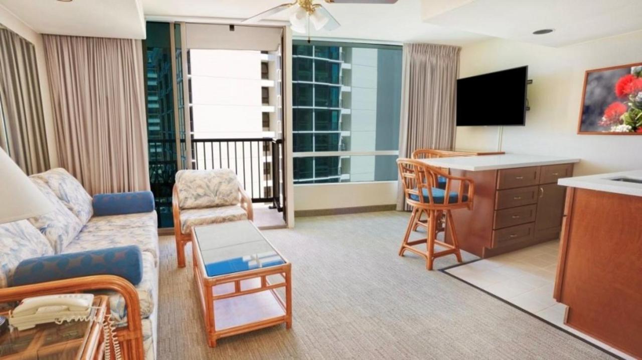 Private Condos In Waikiki, Private Car Rental Included, Beach Gear And Camping Gear Honolulu Exteriör bild