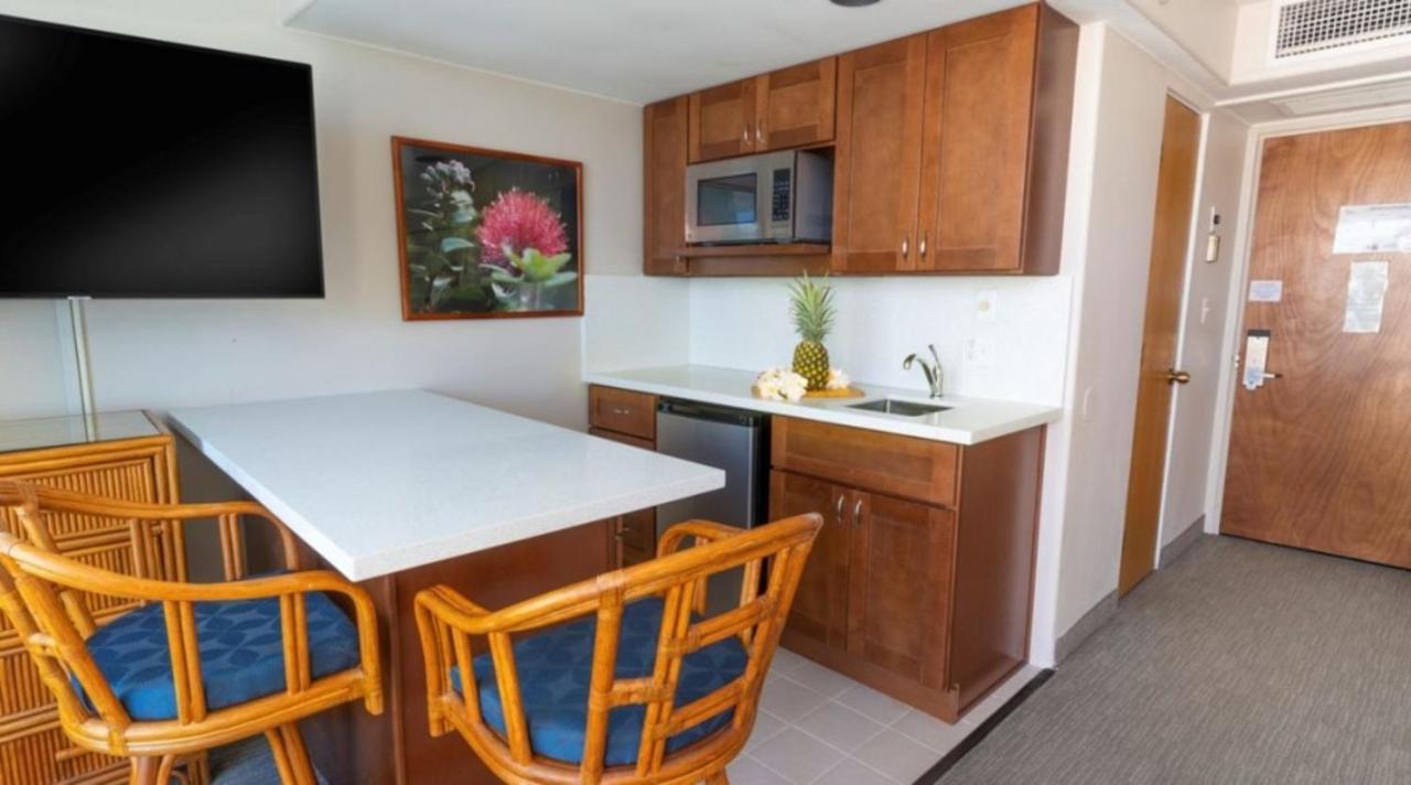 Private Condos In Waikiki, Private Car Rental Included, Beach Gear And Camping Gear Honolulu Exteriör bild
